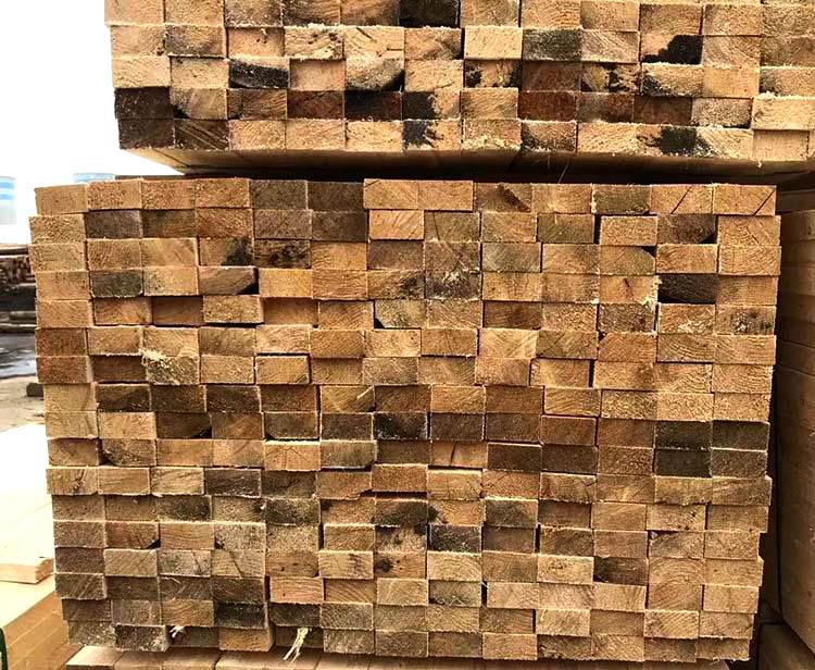 建筑工地木方的正确堆放方法
